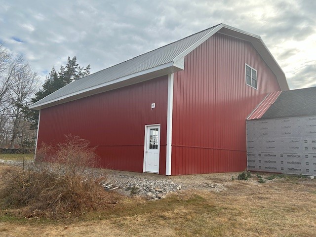 Custom Horse Barn Builders in Trenton